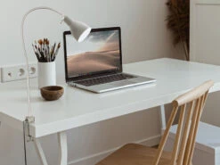 MeineWunschleuchte Flexible Klemmleuchte Grau Mit LED - Leselampe Für Bett & Sofa -Lamp Geschaft flexible klemmleuchte grau mit led leselampe fuer 1 3