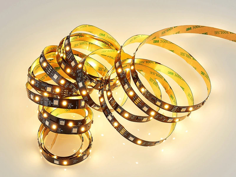 Reality Leuchten LED Streifen RACER Mit Fernbedienung, RGB & Sound Control Funktion - 5 Meter 2 Reality Leuchten LED Streifen RACER Mit Fernbedienung, RGB & Sound Control Funktion - 5 Meter – Bild 2