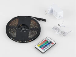 Reality Leuchten LED Streifen RUSH Mit Fernbedienung & RGB Für Innen & Außen - 5 Meter -Lamp Geschaft led streifen rush mit fernbedienung rgb fuer innen 4