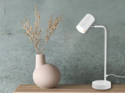 Trio Leuchten Schreibtischlampe MARLEY In Weiß Matt, Spot Schwenkbar, Höhe 45cm