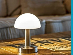 MeineWunschleuchte Tischleuchte WARIN Mit Glasschirm Opal Weiß, über Touch Dimmbar, Höhe 21cm